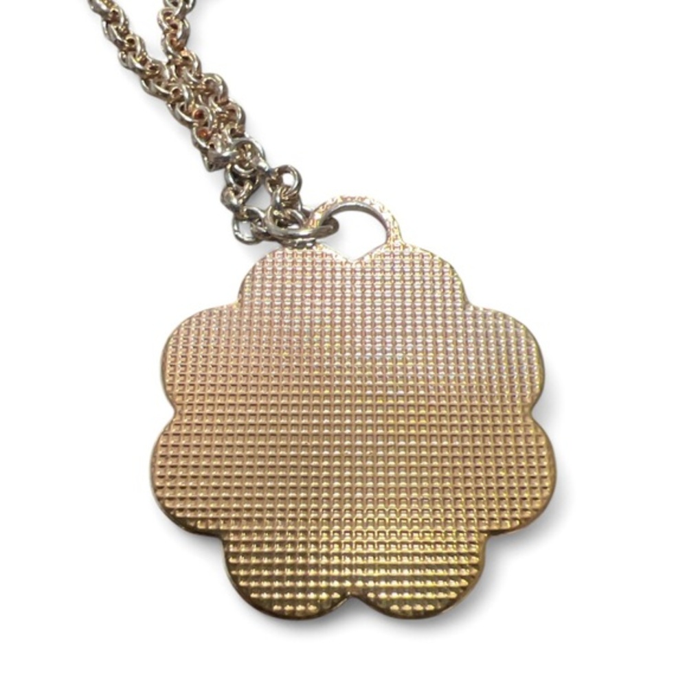 Gold Toned Mother of Pearl Charm Pendant Necklace Over The Head - Picture 3 of 3